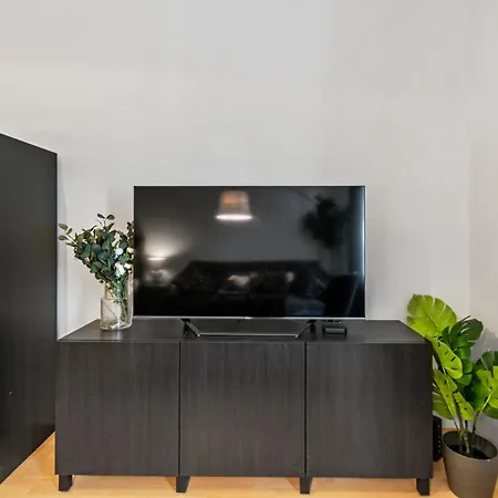 Stylish Apartment, 4 Min To U3 Zipperer Strasse Vienna Exterior photo