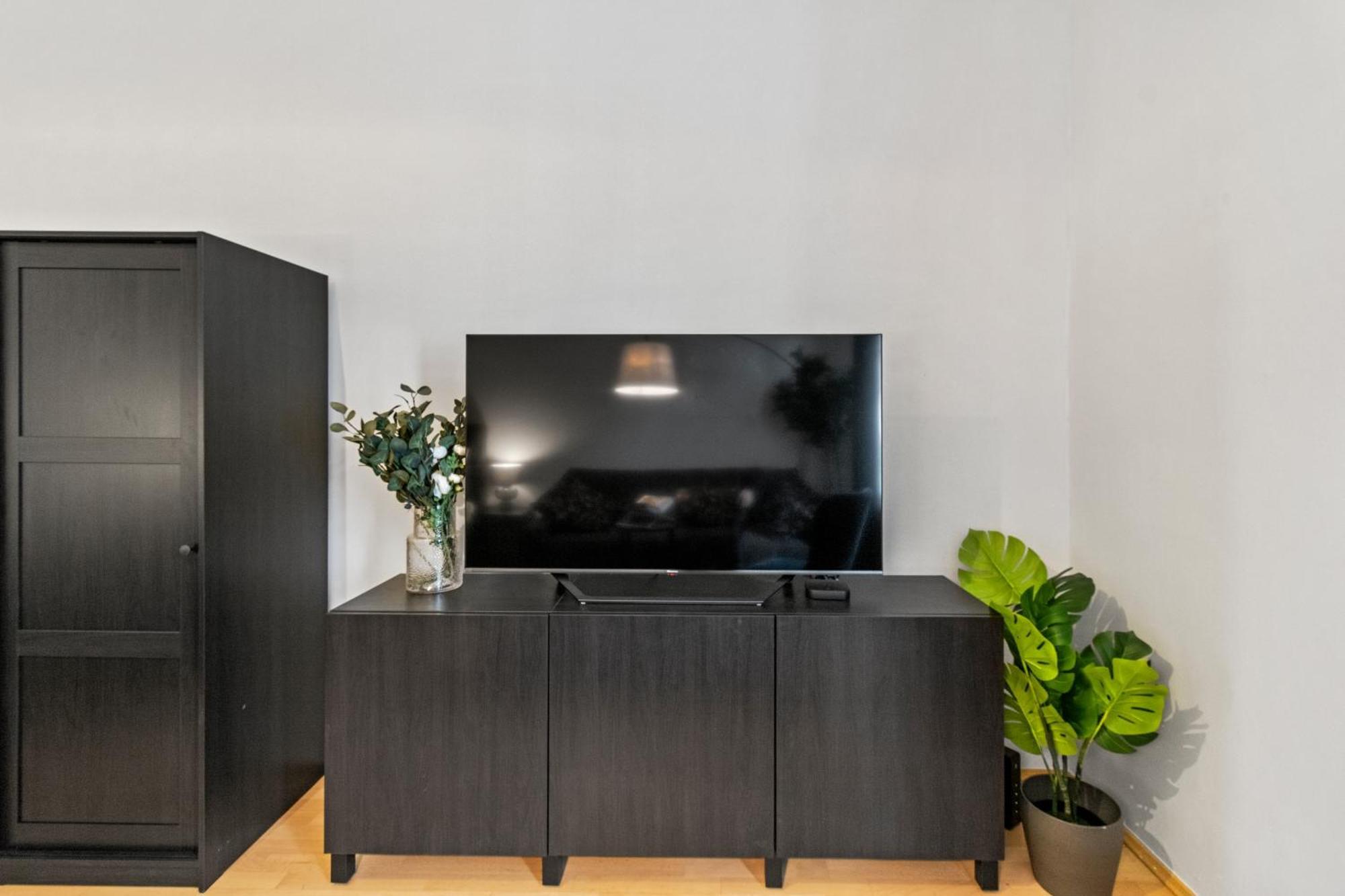 Stylish Apartment, 4 Min To U3 Zipperer Strasse Vienna