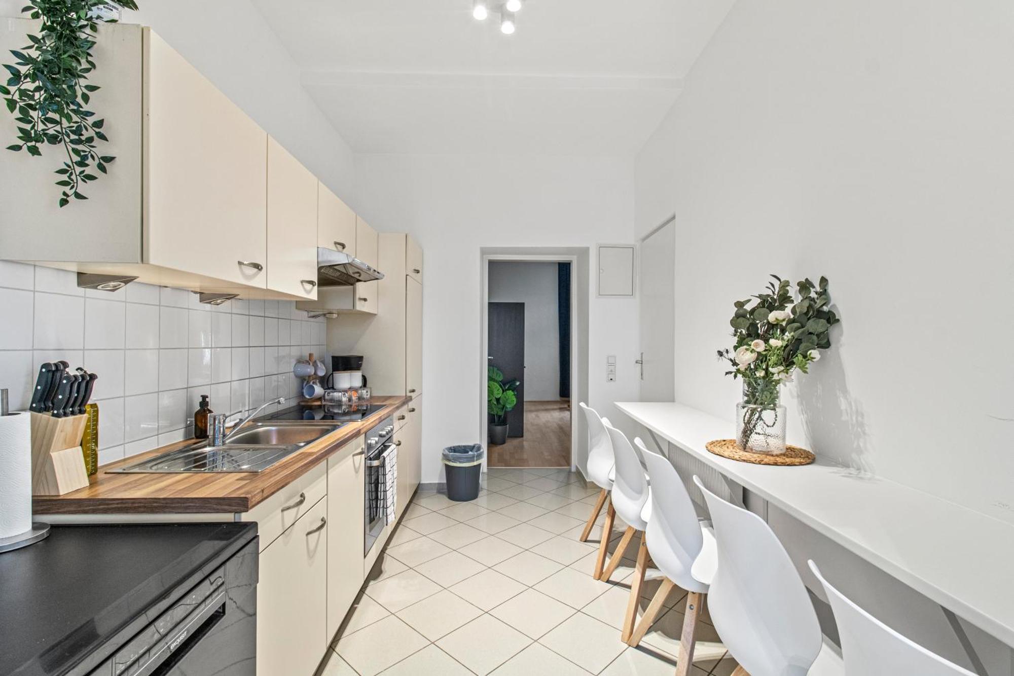 Apartment Stylish Apartment, 4 Min To U3 Zipperer Strasse