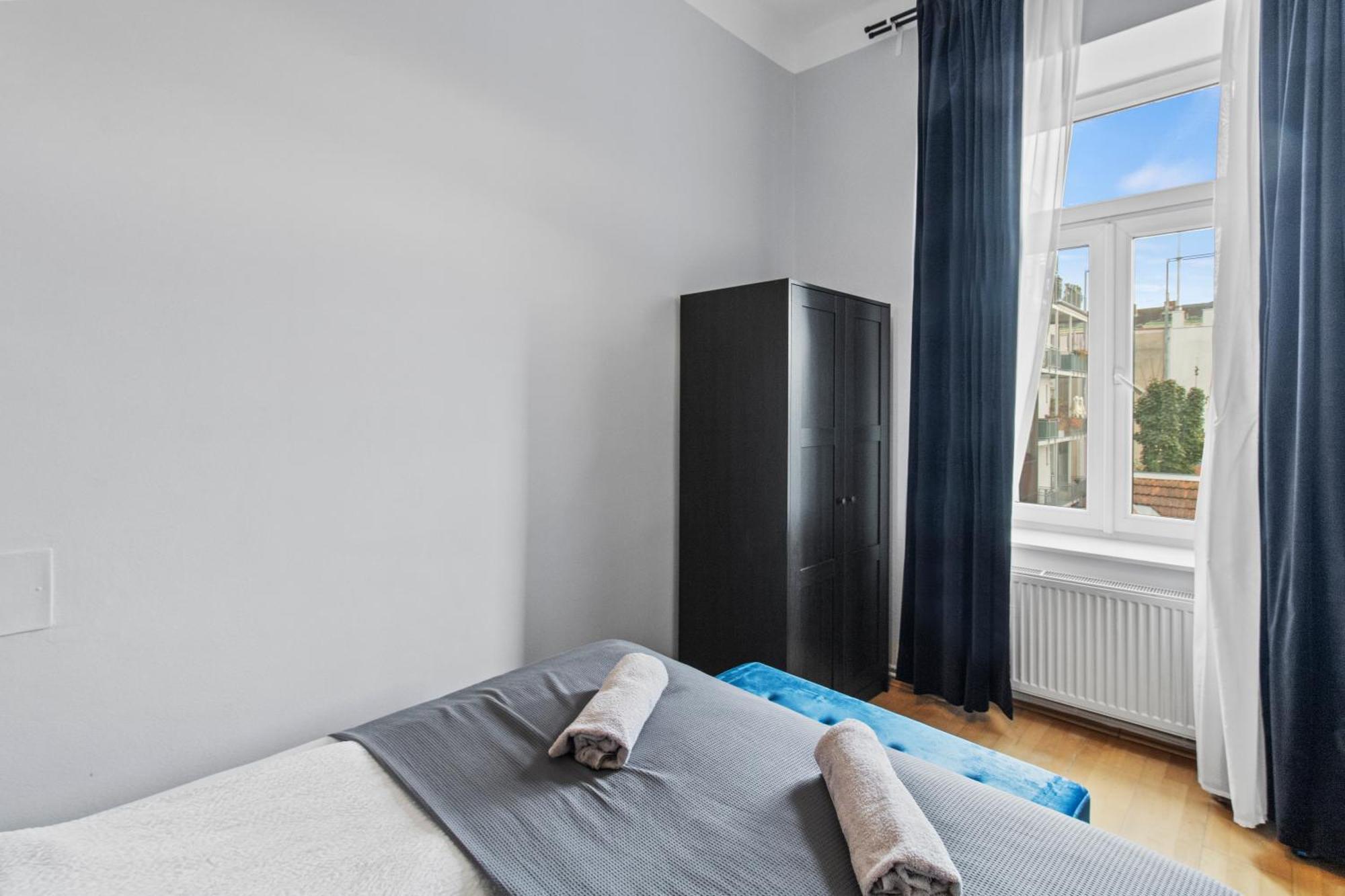 Apartment Stylish Apartment, 4 Min To U3 Zipperer Strasse