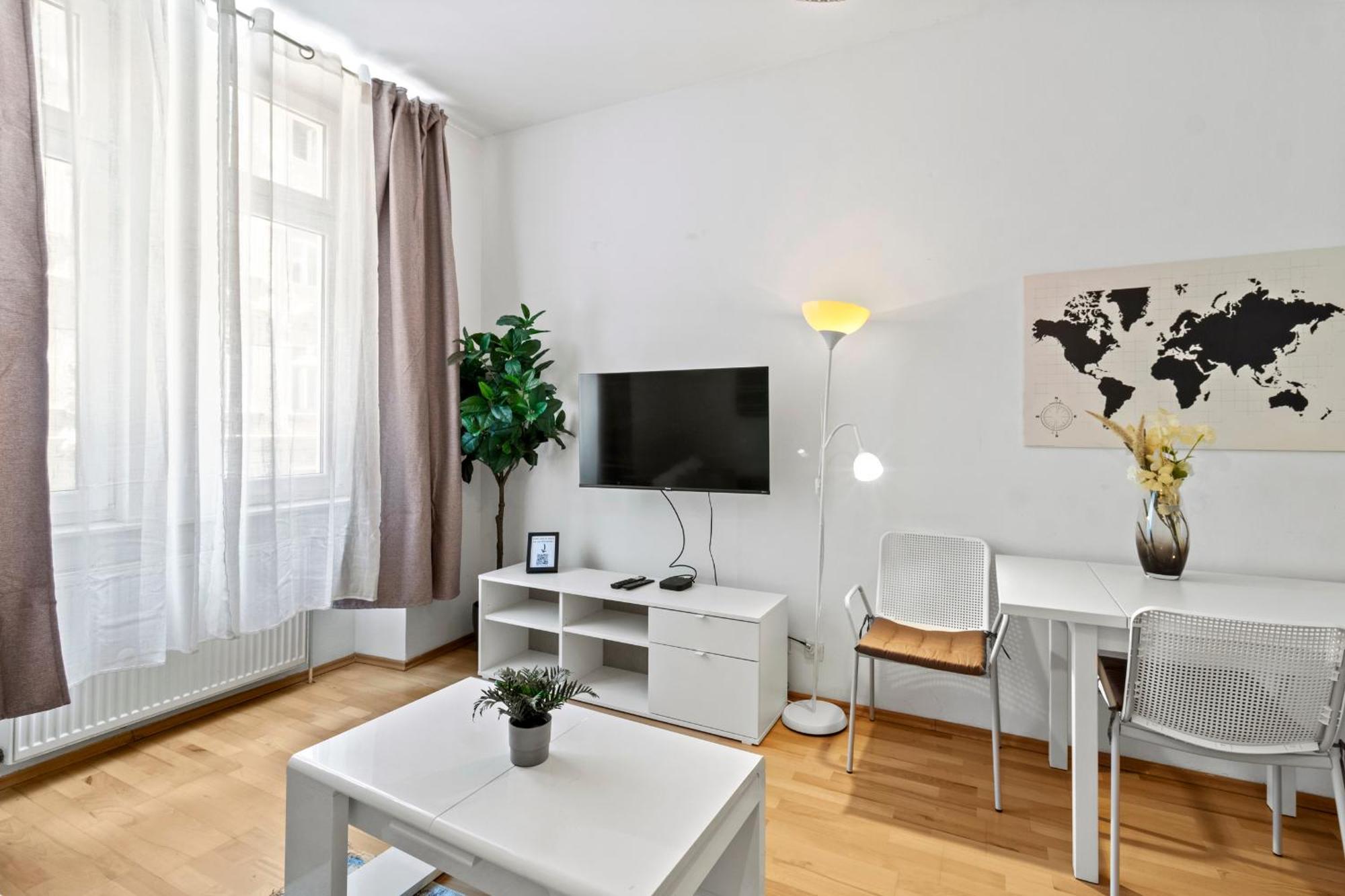 Apartment Stylish Apartment, 4 Min To U3 Zipperer Strasse Vienna