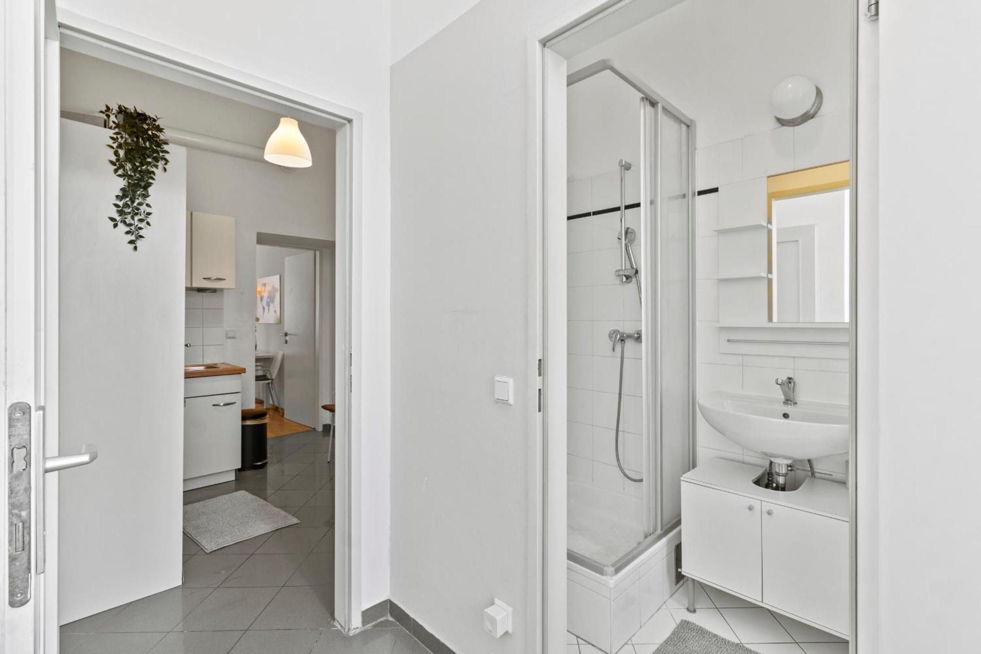 Stylish Apartment, 4 Min To U3 Zipperer Strasse Apartment *